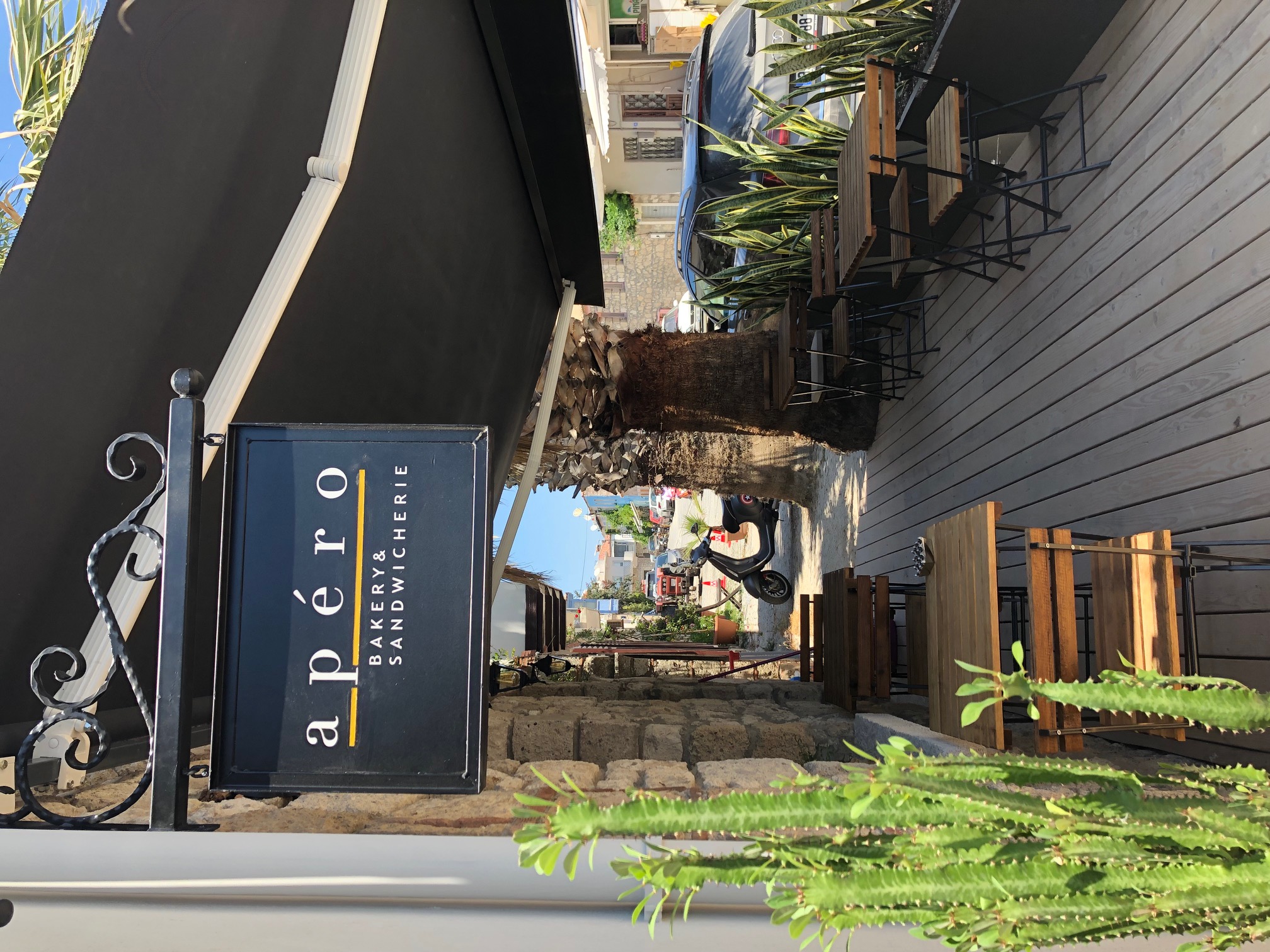 Apéro Bakery and Sandwicherie - Cafe a Alaçatı, Çeşme
